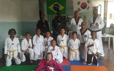 Aulas gratuitas de zumba e taekwondo na Zona Norte do Rio